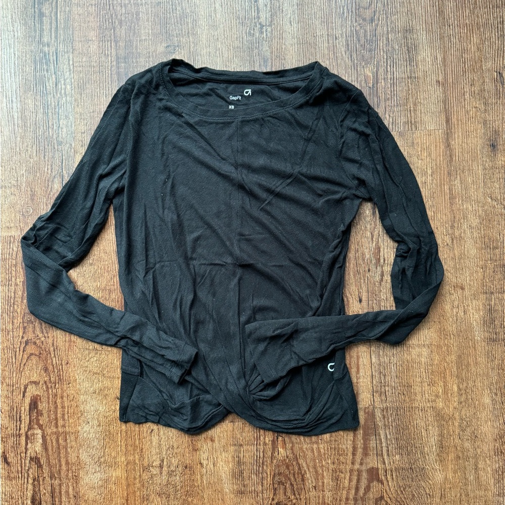 Gap Fit Twist Top XS